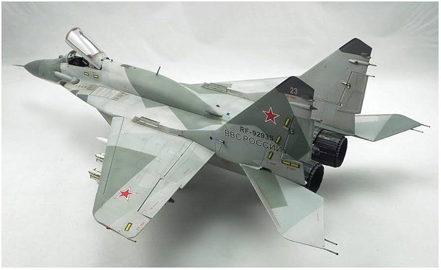 Amazon | グレートウォールホビー 1/48 ロシア空軍 MiG-29 SMT